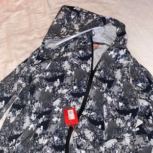 BRAND NEW Hunter x Target Raincoat